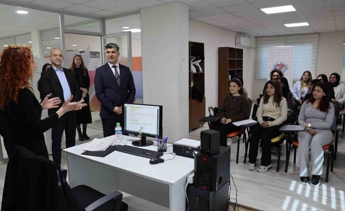 Akdeniz’de kadınlara yönelik Seyahat ve Konaklama Kursu ilgi görüyor