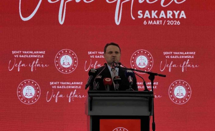 Bakan Gürlek: "Şehitlerimiz bu milletin istiklalinin mühürleridir, gazilerimiz ise fedakarlığın yaşayan nişaneleridir"