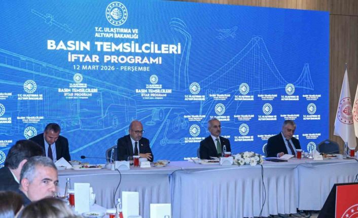 Bakan Uraloğlu: "Kalkınma Yolu’nun ülkemiz ekonomisine 10 yıllık periyotta 55 milyar dolarlık bir katkısı olacağını öngörüyoruz"