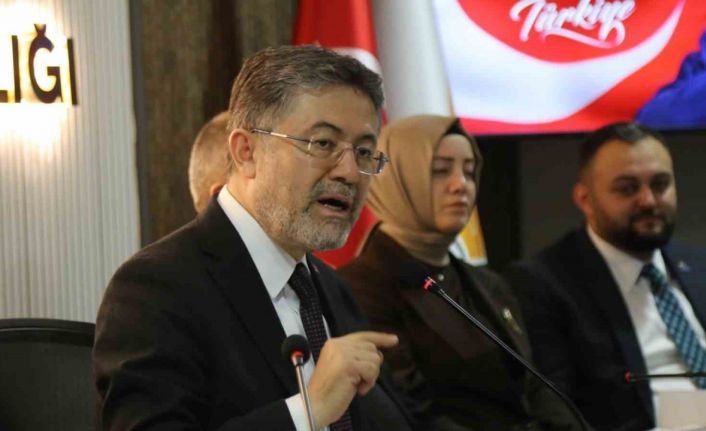 Bakan Yumaklı: "Üç tarafı denizlerle çevrili güzel ülkemin beş tarafı çatışmalarla, savaşlarla, her türlü krizle çevrilmiş durumda"