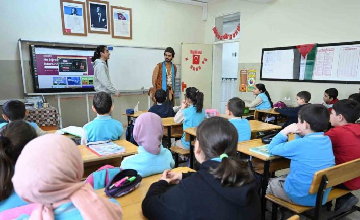 Başkan Altay: "31 ilçede 165 bin öğrencimize tasarruf ve milli teknoloji hamlesi bilinci kazandırıyoruz"