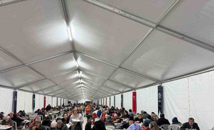 Başkan Çerçioğlu Ramazan ayının bereketini Aydın’ın dört bir yanına taşımayı sürdürüyor