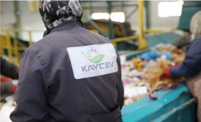 Başkan Çolakbayrakdar: "Sıfır atıkla hem çevreyi koruyor hem ekonomiye katkı sağlıyoruz"