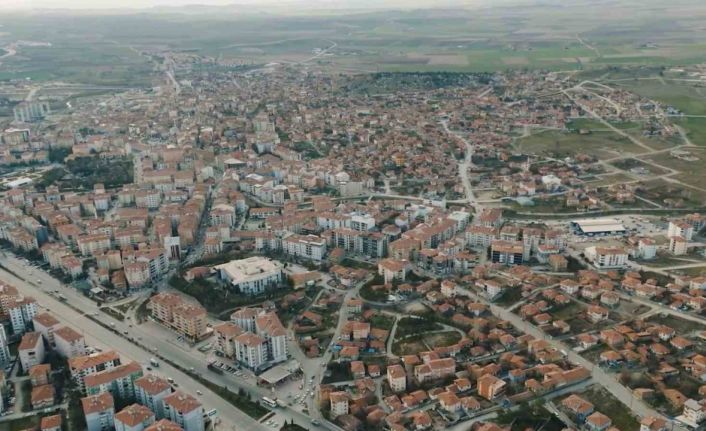Başkan Dere’den ikinci yıl mesajı: "Yaptığımız her hizmeti Sungurlu’muzun evlatlarına armağan ediyoruz"