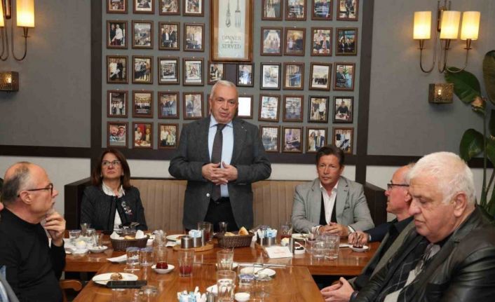 Başkan Şadi Özdemir amatör spor kulüp temsilcileri ile buluştu