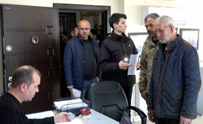 Bolu’da APP plakadan ceza yemek istemeyenler şoförler odasına akın etti