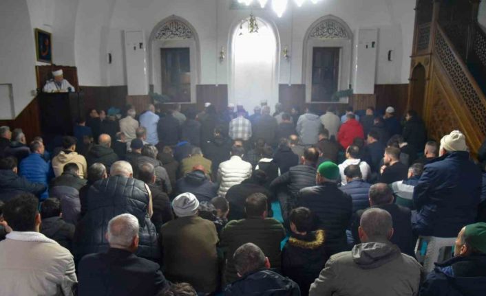 BŞEÜ’ de ‘1001 Hatim Duası’ Şeyh Edebali’nin 700’üncü vefat yılı anısına gerçekleştirildi