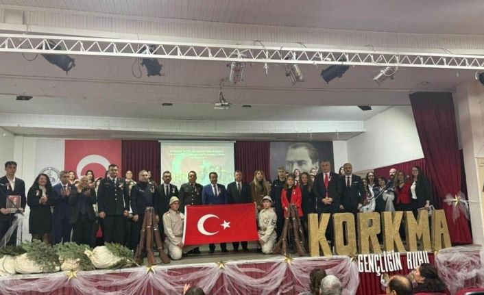 Burhaniye’de İstiklal Marşının kabulü ve Mehmet Akif Ersoy’u anma programı düzenlendi