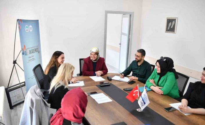 Büyükşehir Aile Akademisi, 2025’te 5 binin üzerinde aile ve çift adayına danışmanlık yaptı