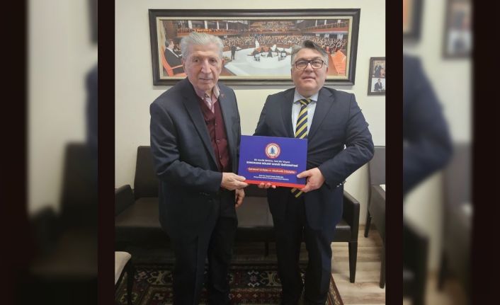 Cumhurbaşkanlığı Yüksek İstişare Kurulu Üyesi Köksal Toptan, Rektör Özölçer’i makamında kabul etti