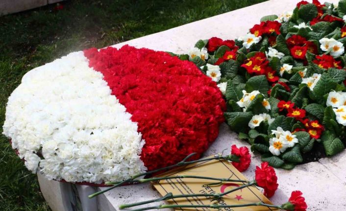 Dışişleri Bakan Yardımcısı Gümrükçü: "Çanakkale Zaferi, bir neslin belki de en parlak temsilcilerini yitirdiğimiz destansı bir mücadele ve direniştir"