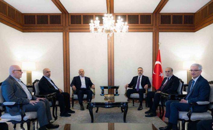 Dışişleri Bakanı Hakan Fidan, Hamas Siyasi Büro Üyesi Halil Hayye başkanlığındaki Hamas heyeti ile Ankara’da görüştü.