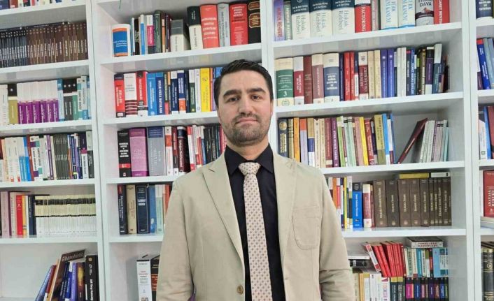 Doç. Dr. Mustafa Özalp: "ABD, Orta Doğu bataklığında duvara tosladı"