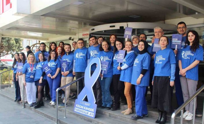 Dünyada en sık görülen 3. kanser türüne mavi tişörtlerle dikkat çektiler
