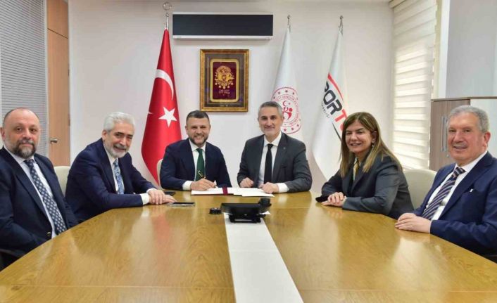 Eğil Belediyesi ile Spor Toto Teşkilatı arasında ’Yüzme Havuzu Yapımı’na ilişkin iş birliği protokolü imzalandı