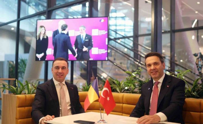 Enerji ve Tabii Kaynaklar Bakanı Bayraktar, Romanyalı mevkidaşı Ivan ile bir araya geldi