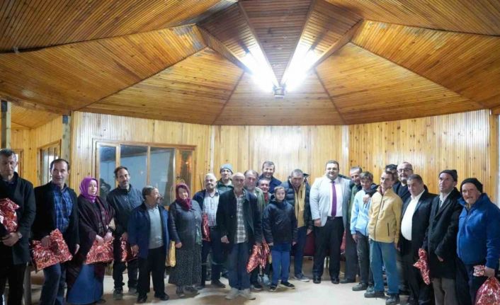 Engelliler Pazarlar’daki iftar programında ilçe protokolüyle bir araya geldi