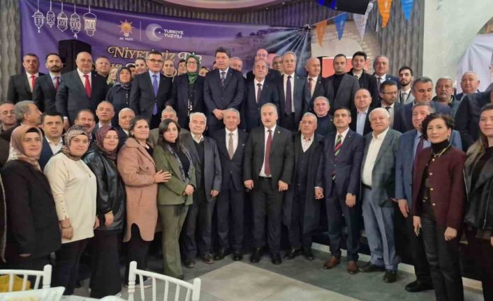 Eski Adalet Bakanı Tunç: "Son 23 yılda terörizme neden olan tüm unsurları ortadan kaldırdık"