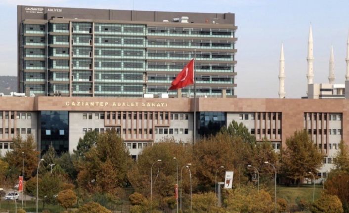 Eski eşini başka adamla gördüğü için öldürmek isteyen sanığa 15 yıl 10 ay hapis