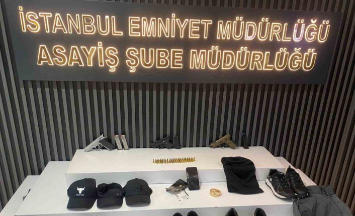 Eyüpsultan’da kuyumcudan milyonlarca liralık altın çalan 8 şüpheli adliyeye sevk edildi