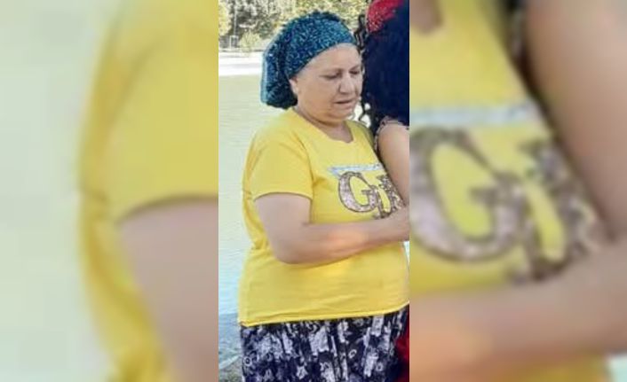 Fatih’te çıkan yangında hayatını kaybeden kadının cenazesi Adli Tıp Kurumuna gönderildi