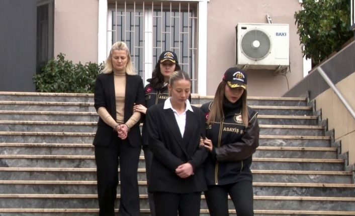 Futbolcu Kaan Kundakçı cinayetiyle ilgili aralarında şarkıcı Aleyna Kalaycıoğlu ile annesinin de bulunduğu toplam 8 kişi adliyeye  sevk edildi.