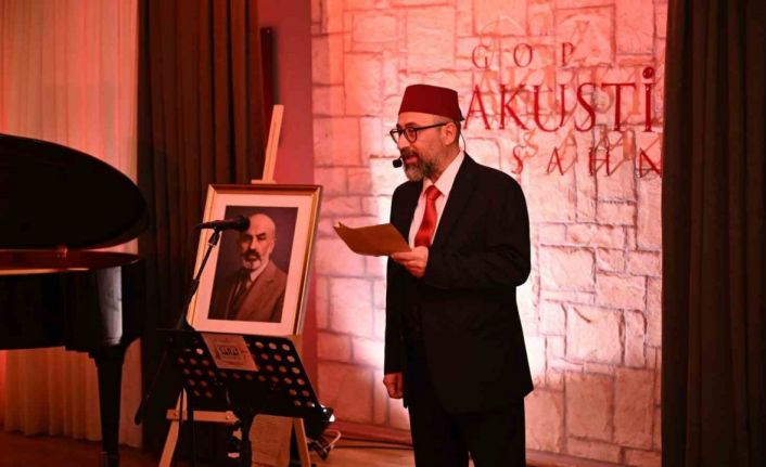 Gaziosmanpaşa’da İstiklal Marşı’nın kabulünün 105’inci yıl dönümünde Mehmet Akif Ersoy anıldı