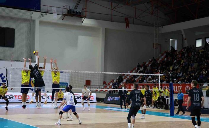 Gebze Belediyesi, Voleybol Efeler Ligi’nde normal sezonu 9. sırada tamamladı