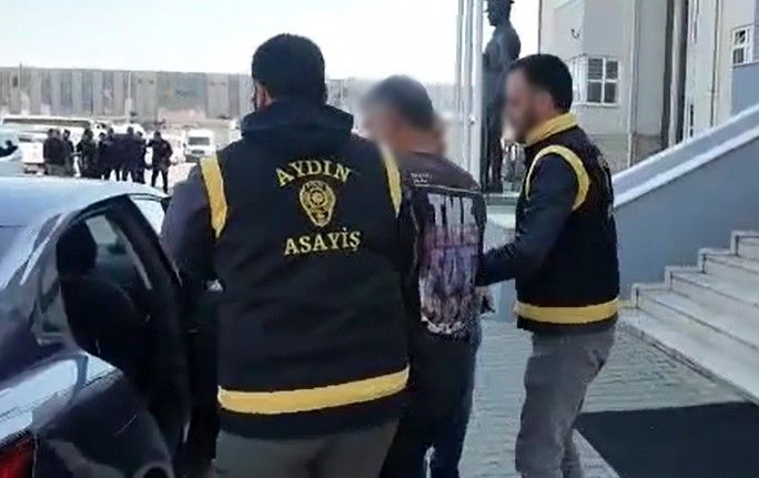 Hakkında 5 yıl 20 gün hapis cezası bulunan şahıs yakayı ele verdi