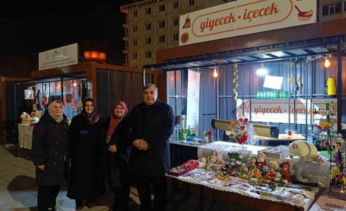 Halk Eğitim Merkezi stantları Ramazan’da da hizmet veriyor