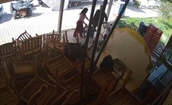Hırsızlık yapmaması için uğraşan kız arkadaşını da kandırıp ne varsa çaldı