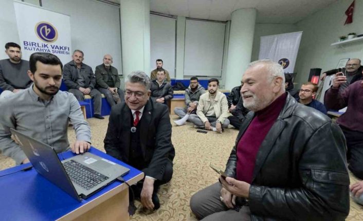 İçişleri Bakan Yardımcısı Ali Çelik, Kütahya’daki sahur programına canlı bağlantıyla katıldı