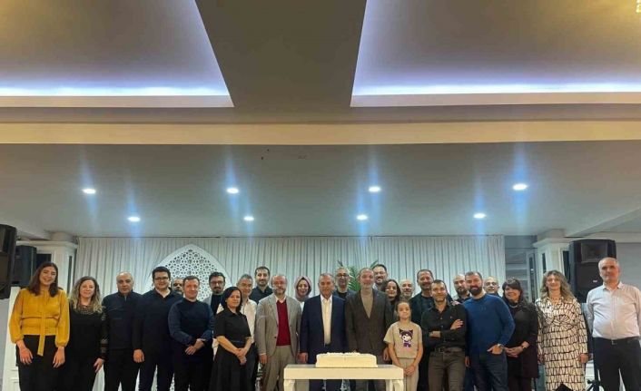 İftar programında bir araya gelen Egekent ailesi Tıp Bayramını kutladı