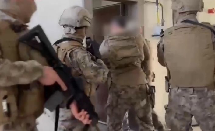 İş adamını darp ve tehdit ederek 3 milyon TL isteyen 5 şahıs yakalandı