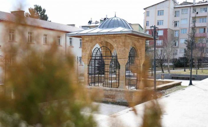 İsmini bilmeyen yok ancak tanışan çok az, Sivaslı bir sultan ve gönül insanı, Kadı Burhanettin