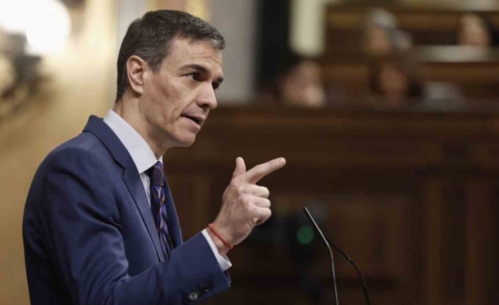 İspanya Başbakanı Sanchez: "ABD’nin Irak’taki hukuk dışı savaşından çok daha kötüsüyle karşı karşıyayız"