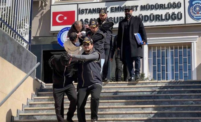 Kadıköy’de ev sahibi ve bakıcıyı bağlayıp 1 milyon TL çaldılar: Şüpheli yurt dışına kaçarken yakalandı