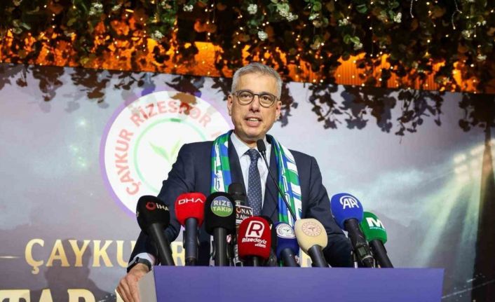 Kemal Memişoğlu "Rizespor Süper Lig’deki spor kulüplerine örnek olan davranış ve yapı içerisinde"