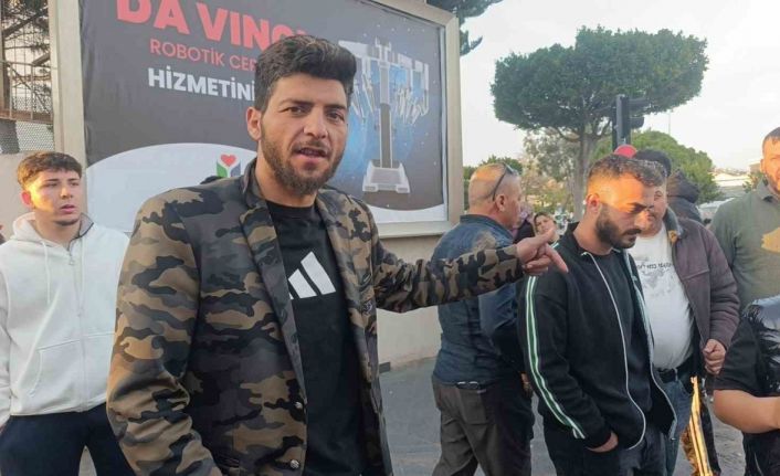 Kırmızı ışıkta geçen kamyonet ile otomobilin çarpışma anı kamerada: 1 yaralı