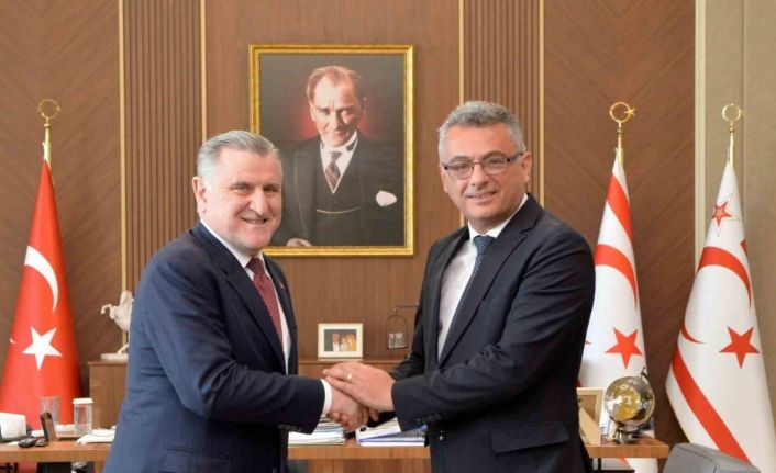 KKTC Cumhurbaşkanı Erhürman, Gençlik ve Spor Bakanı Bak’ı kabul etti