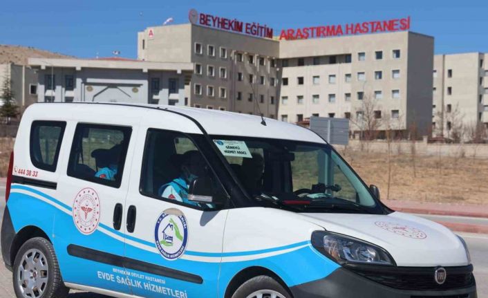 Konya’da ilk; evden çıkamayan engelli hastalara evde sağlık raporu hizmeti