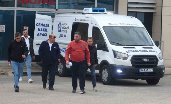 Market tartışmasında cinayete kurban giden 19 yaşındaki gencin cenazesi morgdan alındı