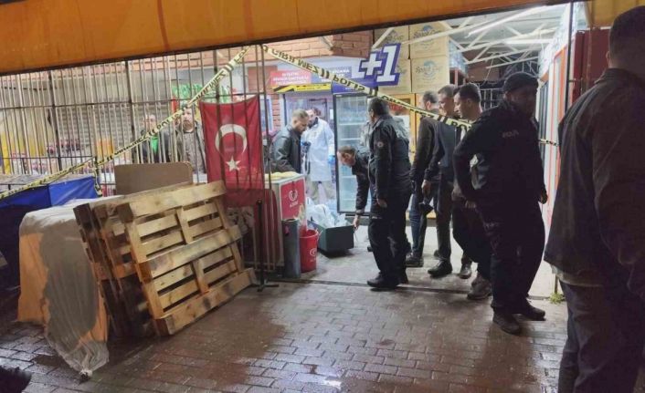 Markette işyeri sahibinin oğlu ile müşteri arasındaki tartışma cinayetle sonuçlandı