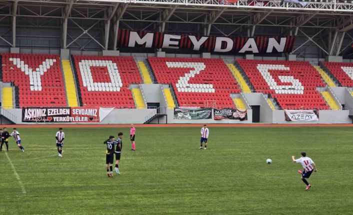 Okul sporları futbol gençler grup yarışmaları 288 sporcunun katılımıyla Yozgat’ta başladı