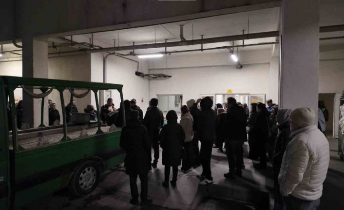 Okuldaki saldırıda hayatını kaybeden Fatmanur öğretmenin cenazesi adli tıpa gönderildi