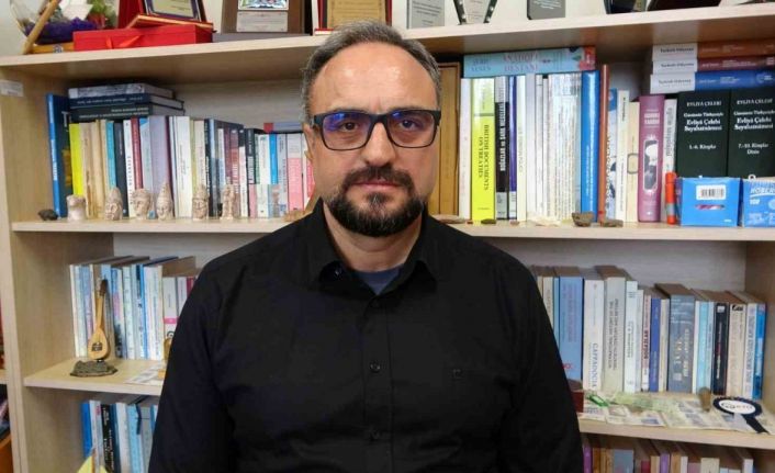 Prof. Dr. İsmail Köse: "Yaşananlar İran’da iç çatışmaları ve muhtemel iç savaşı tetikleyecek"