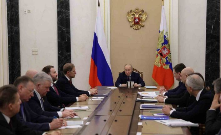 Putin: "Rusya, petrol ve doğal gaz tedariki konusunda Avrupalılarla çalışmaya hazır"