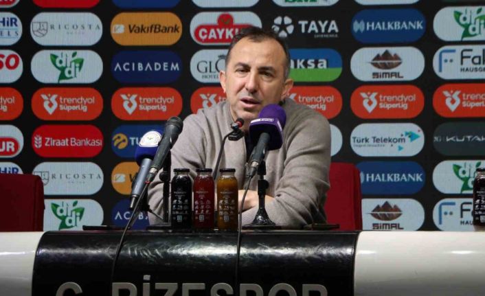 Recep Uçar: "İlk defa 3 maç üst üste gol yemeden galip gelerek taraftarlarımızı mutlu ettik"