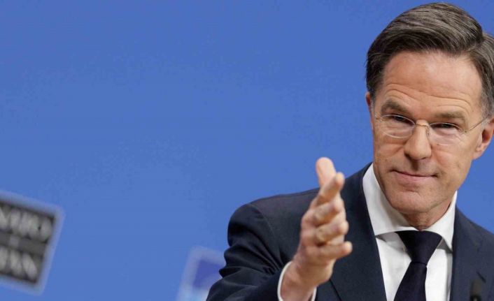 Rutte: "NATO çok güçlü bir ittifak, bunu Türkiye’ye yönelen üç füze konusunda gördünüz"