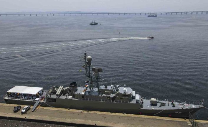 Sri Lanka: "Hint Okyanusu’nda batırılan İran gemisinde en az 80 kişi hayatını kaybetti"